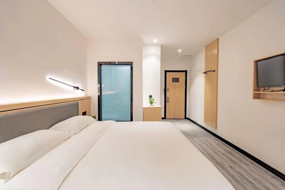 Qingji Hotel