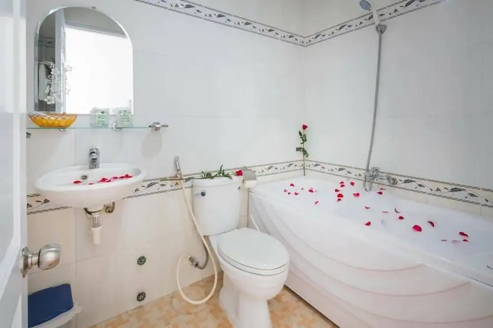 Oyo 285 Ken Nha Trang Hotel