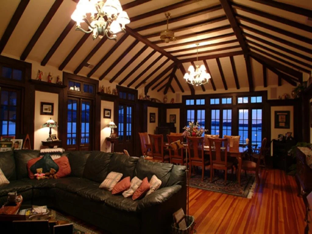 Lake George Boathouse Waterfront Lodging