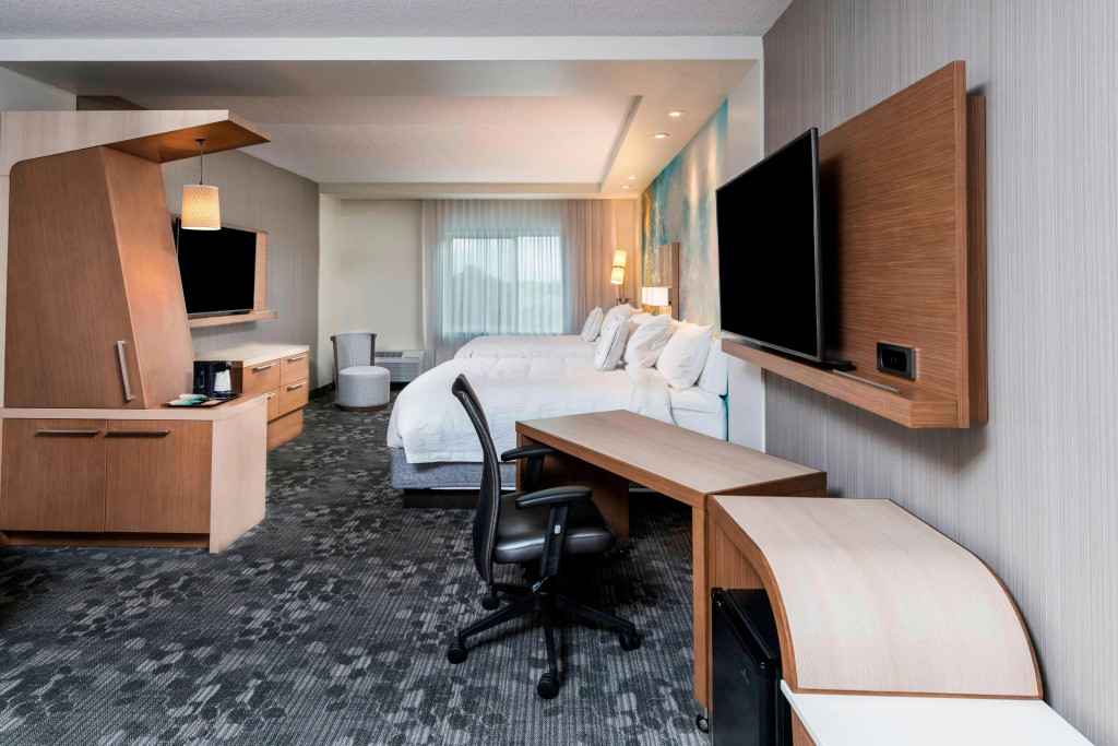 Courtyard by Marriott Tampa Northwest/Veterans Expressway