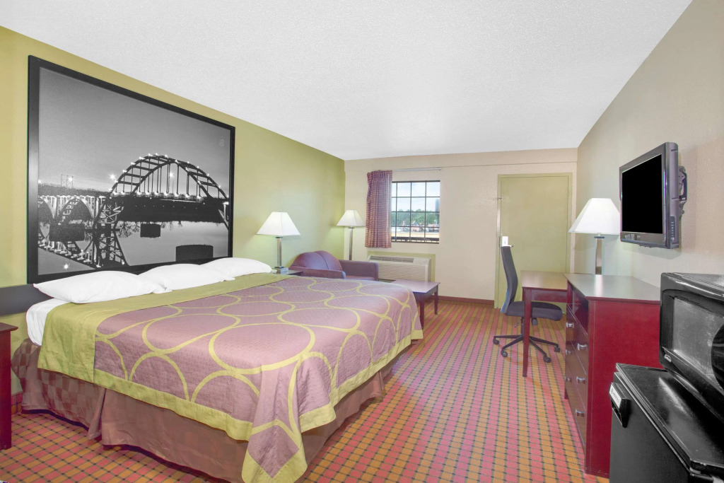 Super 8 by Wyndham Monticello AR