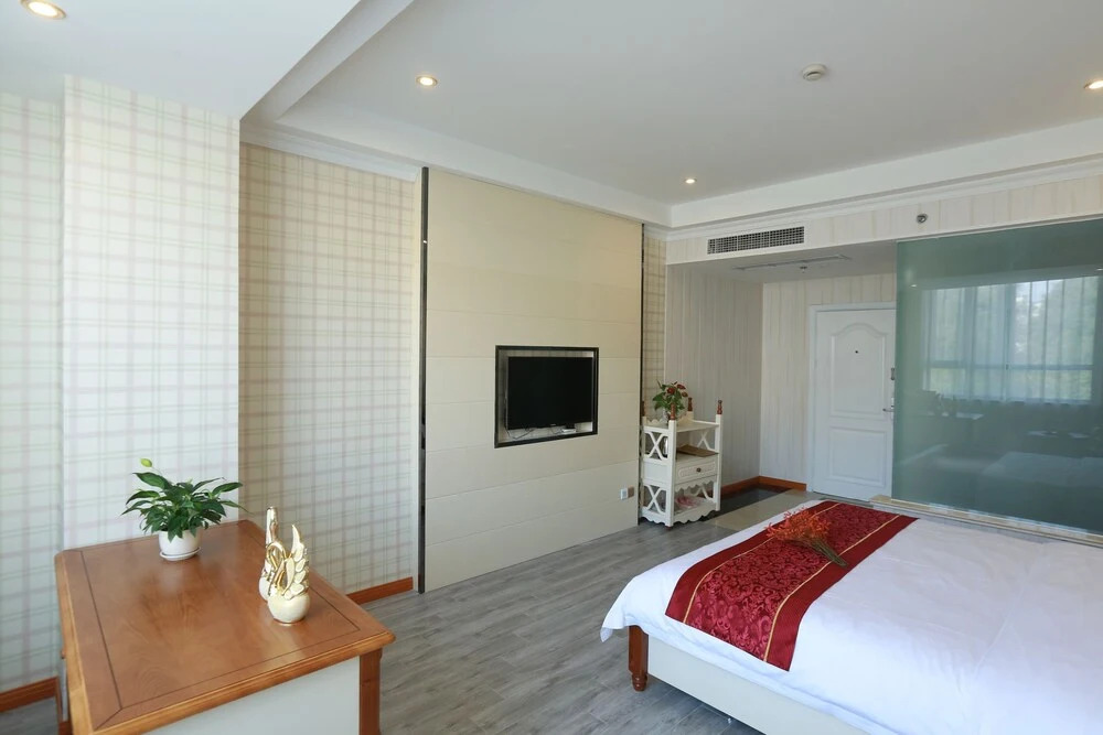 Shanglin Junhao Holiday Hotel