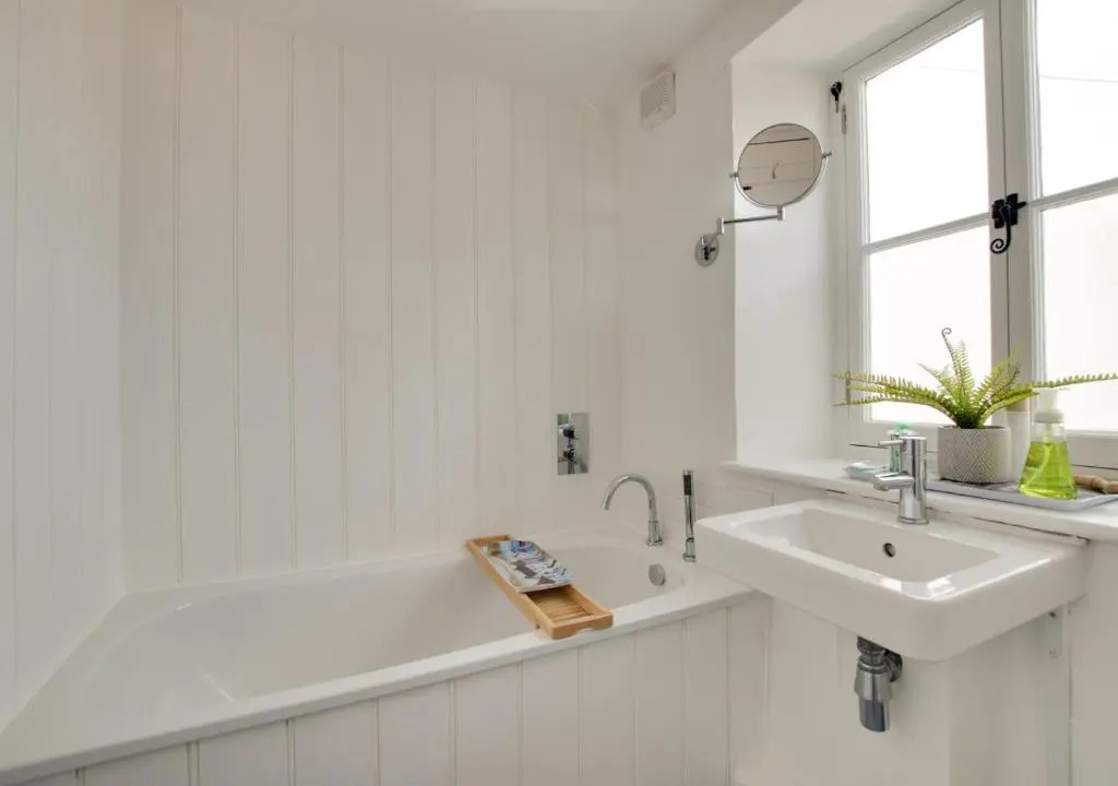 2 Bed in Swanage oc-wy460