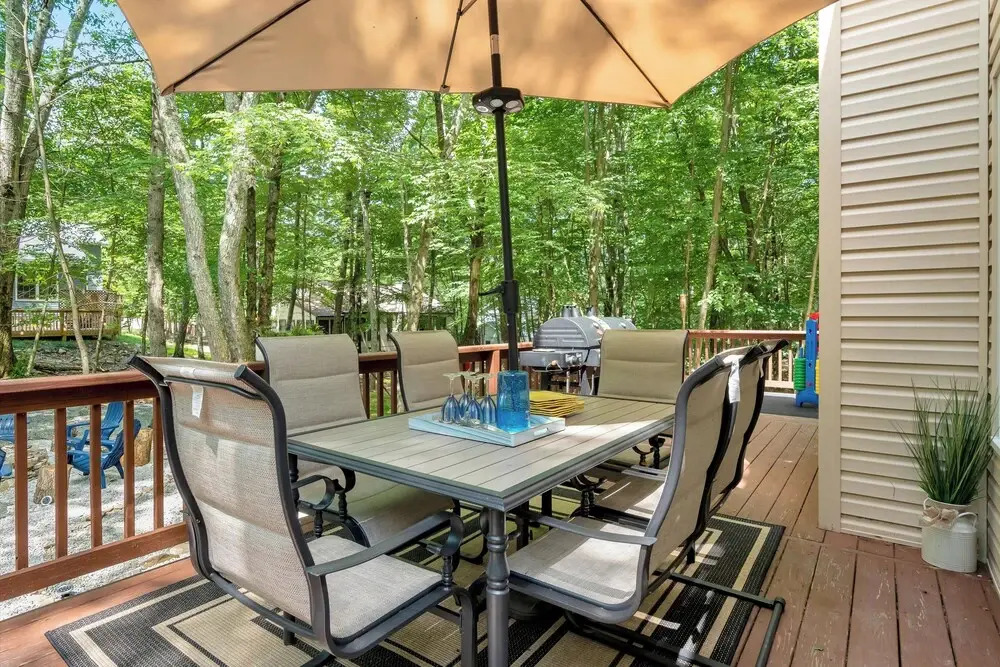 Grill & Games: Family Home in East Stroudsburg!