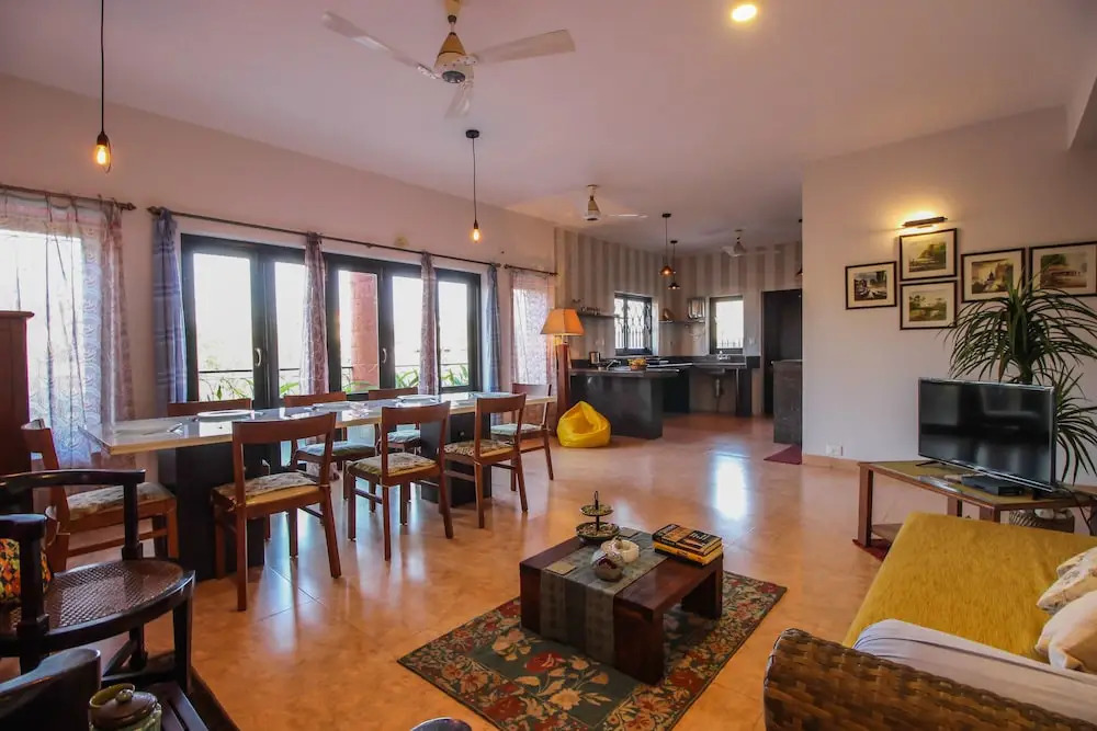 OYO 10871 Home Luxurious 3BHK Dona Paula