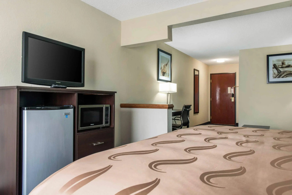 Quality Inn & Suites Anderson I-69