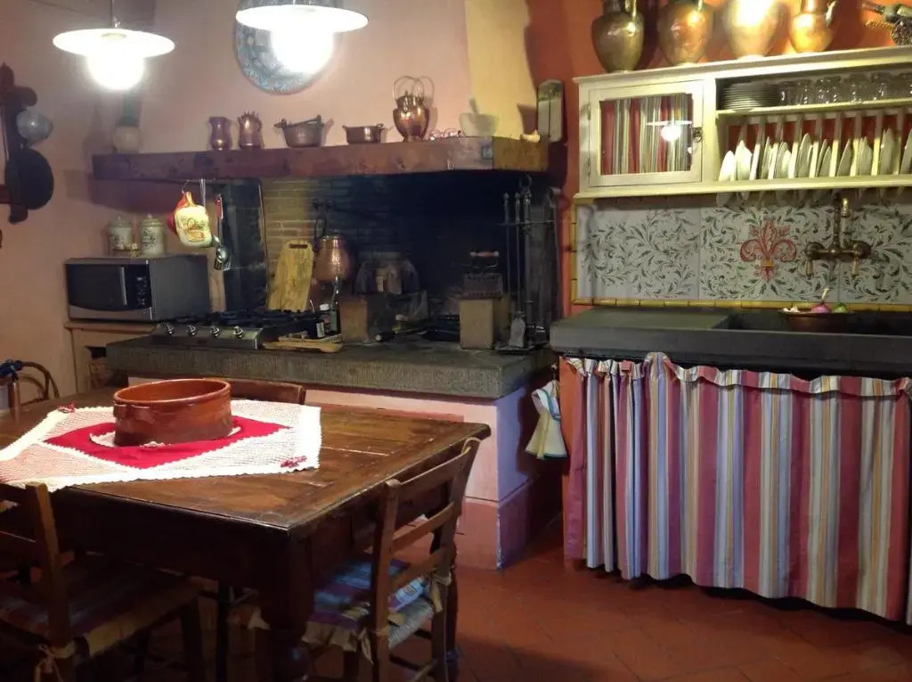 LA FINESTRA SUL BORGO Dimora Storica
