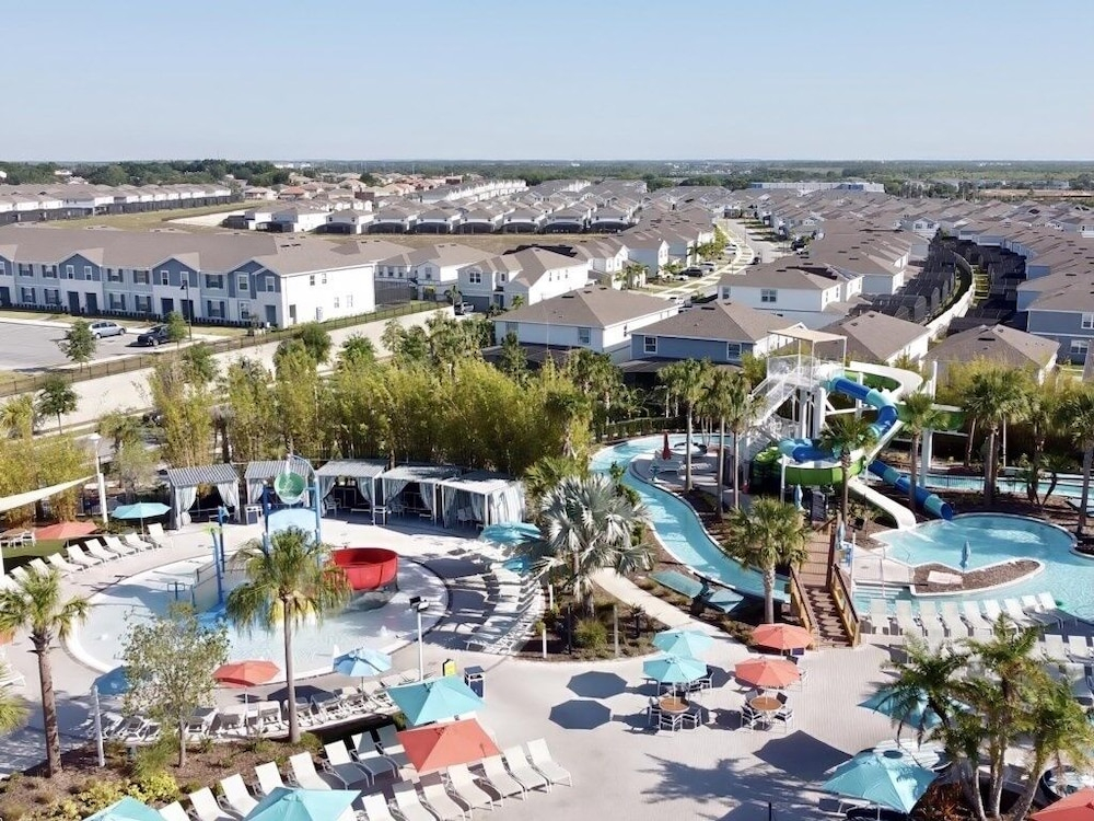 New Listing! Windsor Island-2166 8br · Disney 8 Bedroom Home