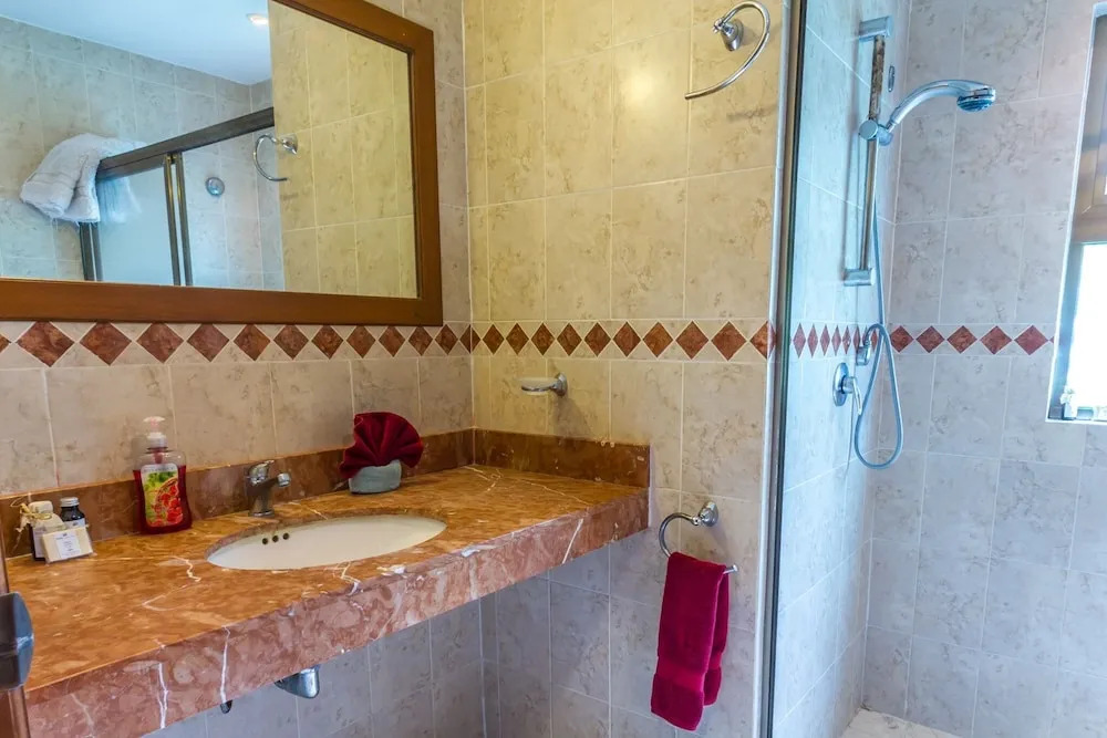 Paseo Del Sol Coral A 105 2 Bedroom Condo by RedAwning