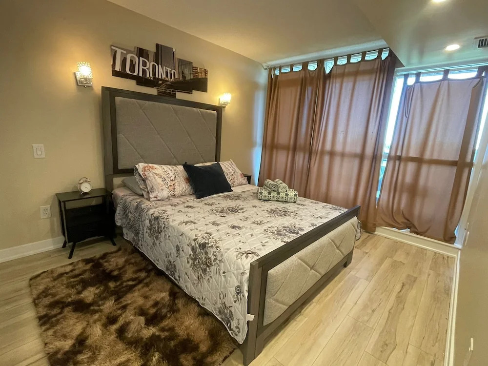 Prime Downtown Residence