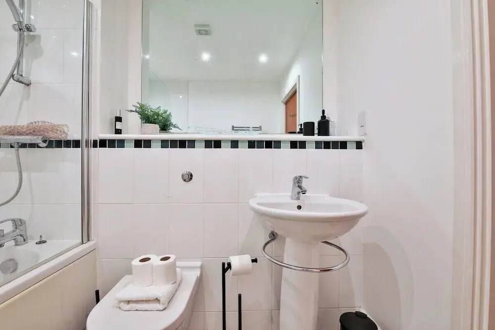 Just Stay Wales Beautiful 1 Bed Flat - Marina View