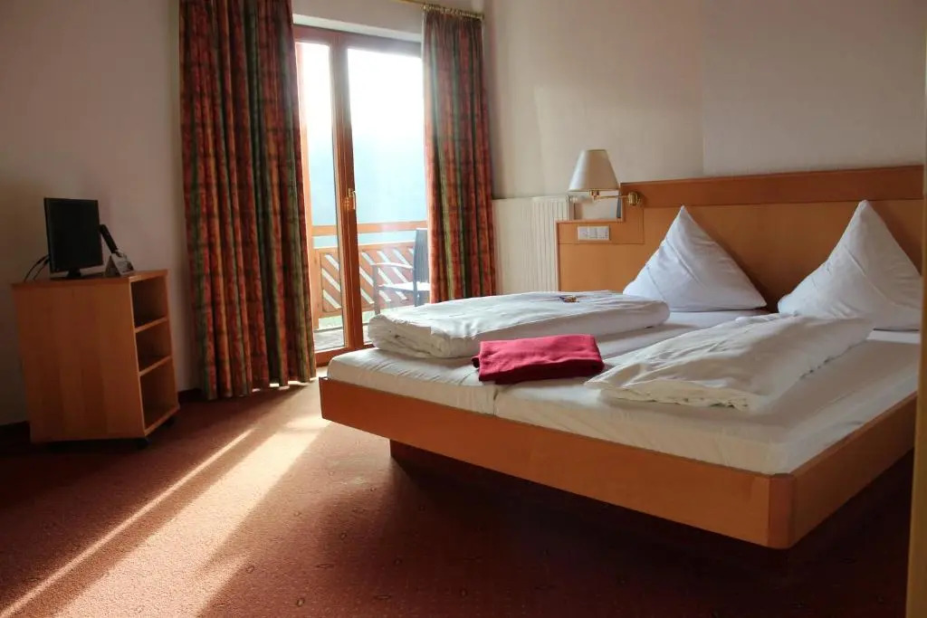Hotel Waldeck mit Restaurant