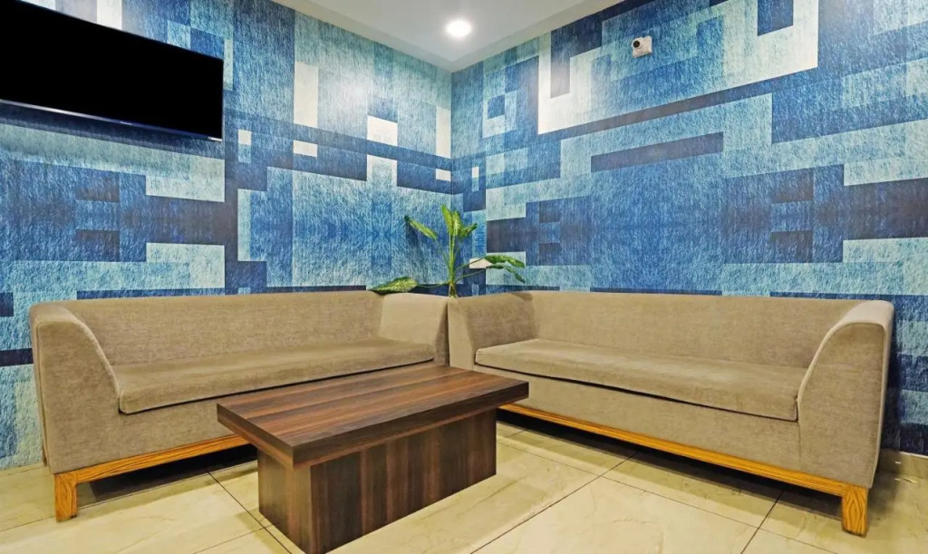 Treebo Lazystay Grand Patia