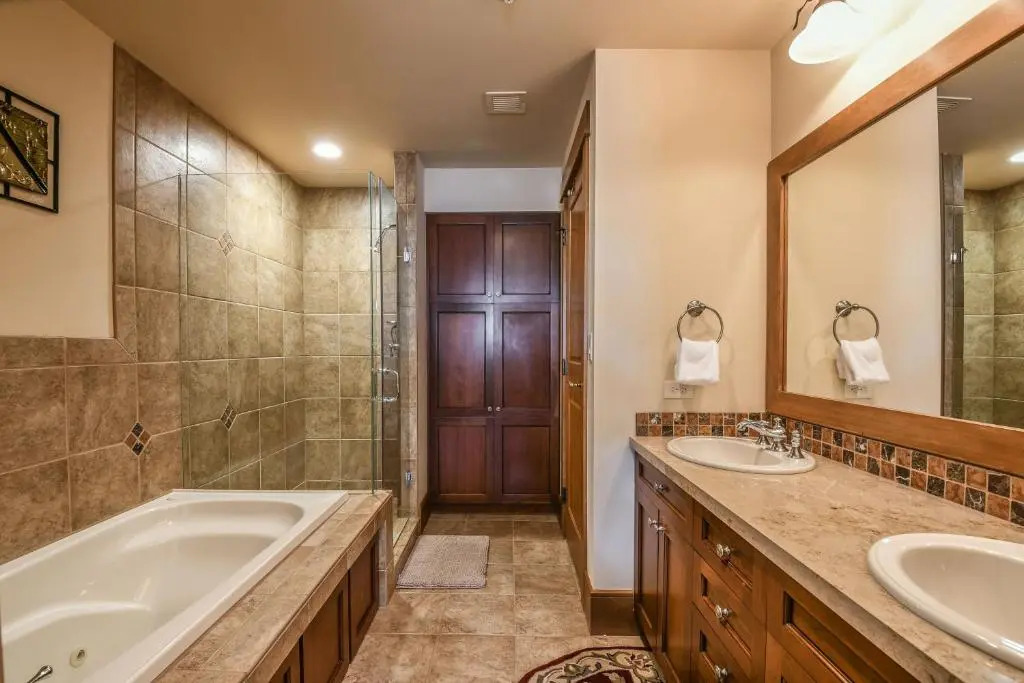 Lone Eagle 3026 by SummitCove Lodging in Colorado