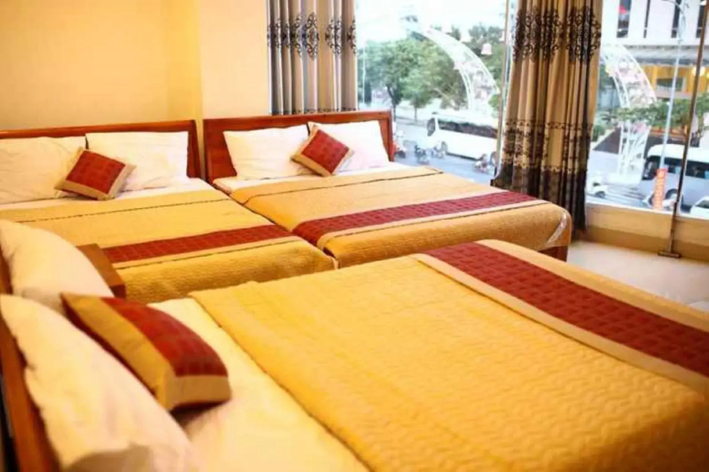 Heaven Hotel