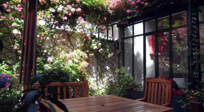 Bed and Breakfast Couleurs Paris