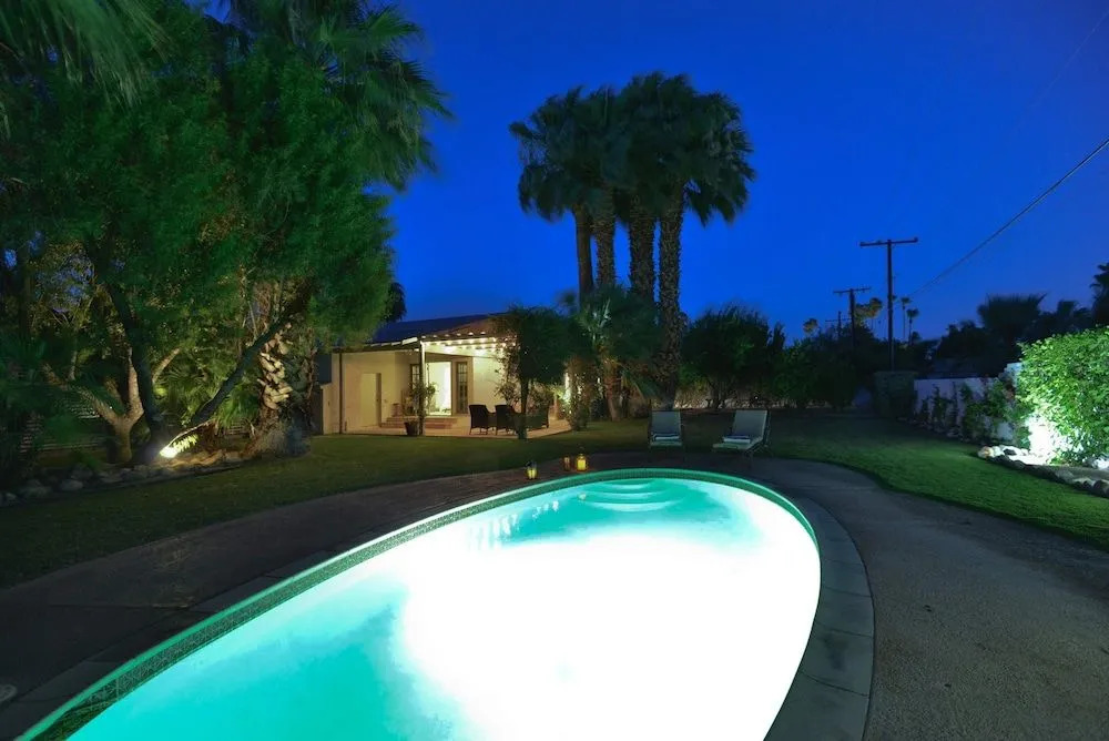 Ruth Hardy Park Oasis by ACME House Company
