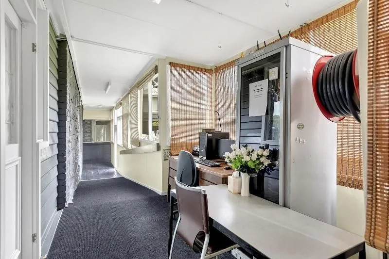 Newport Home Stay and Lodge
