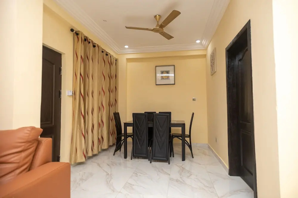Executive 3-bed Furnished Apartment in Kwashieman