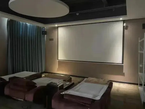 Yixian Sunshine Travel Inn (Xinxiang Hongmen University Town Branch)