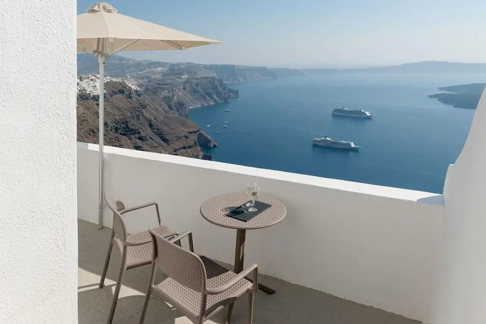 Artemis Villas , Imerovigli