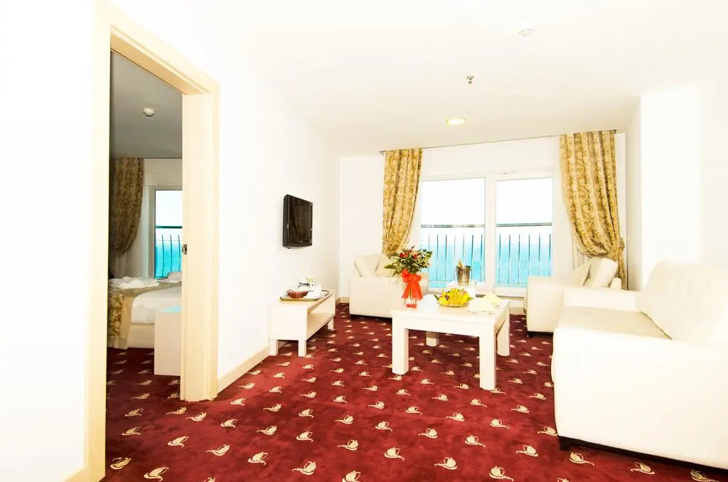 Lamos Resort Hotel & Convention Center