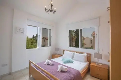 Holiday Home 3 Bedrooms 1 Bathroom - Pernera