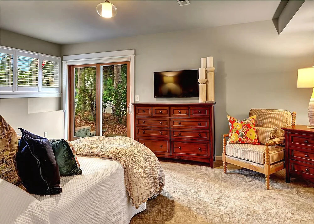 Rise and Shine Ravenna - Three Bedroom Home