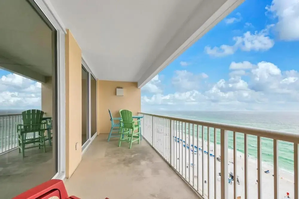 Majestic Beach Towers 2-1104