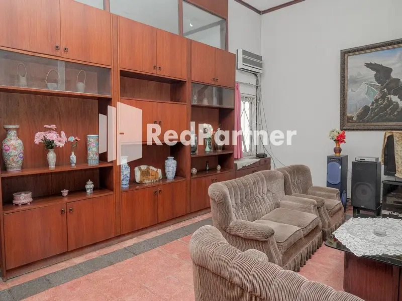 Rajawali Guest House Mitra RedDoorz