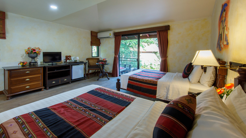 Yaang Come Village Hotel