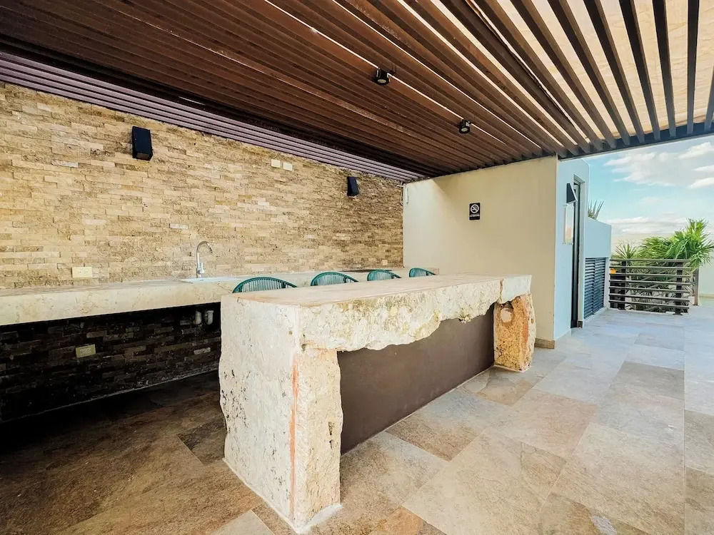 Melittas Stylish 2Bed,2Bath-Condo Near Beach - 6 Guests