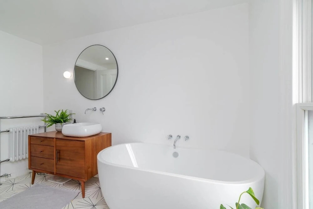 Charming 3br Home in East London W/Terrace