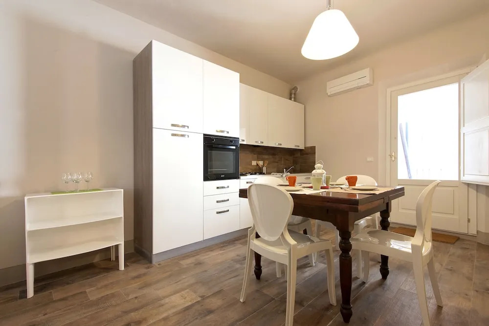 Lanfranchi Suite