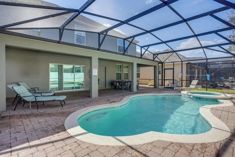 Play, Soak & Explore! Group Getaway Near Disney