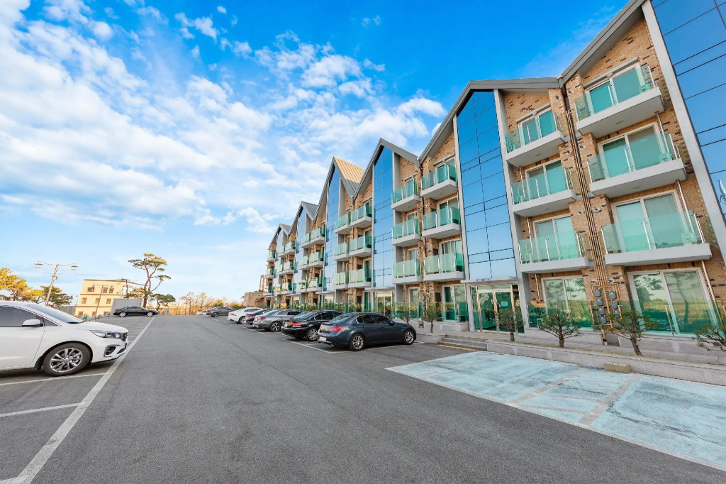 Sokcho Heidi Town House