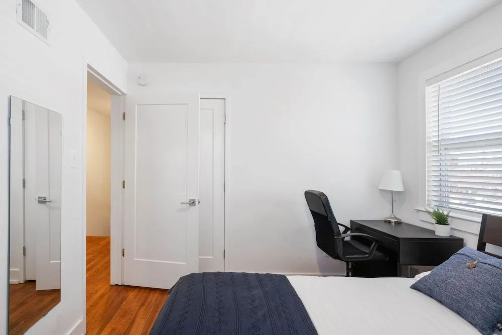 Modern Colonial 3BR 2BA House 5m to DC & DCA
