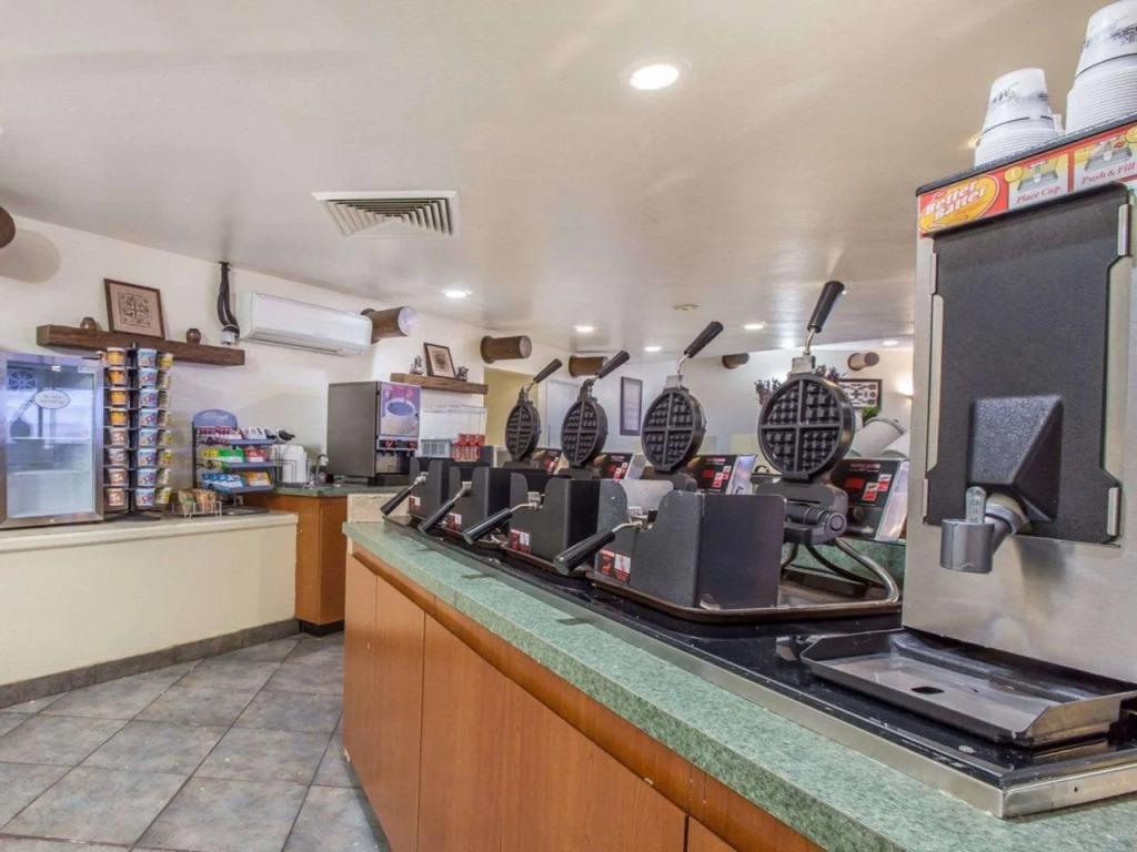 Отель Scenic View Inn Lake Powell Page AZ