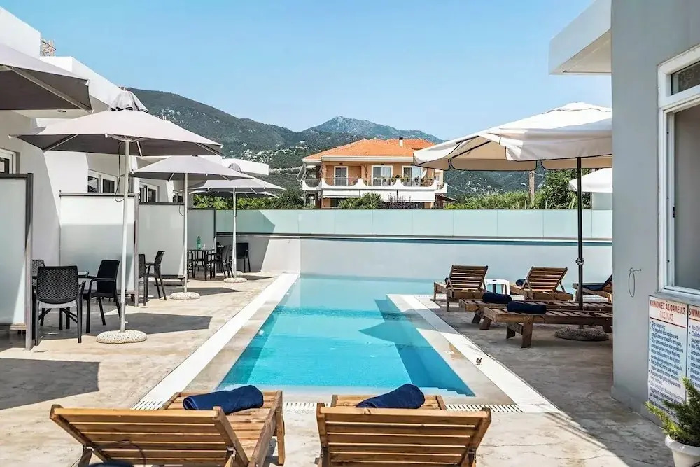 BLUE STAR APARTHOTEL