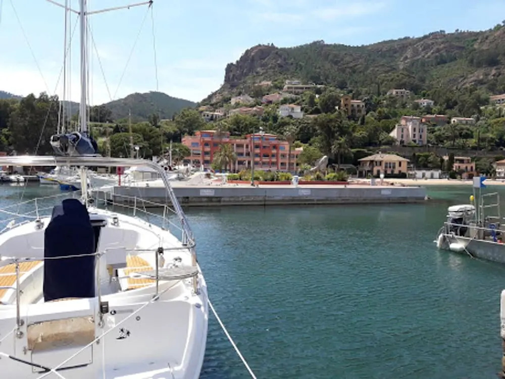 Apartment With one Bedroom in Théoule-sur-mer, With Wonderful sea View