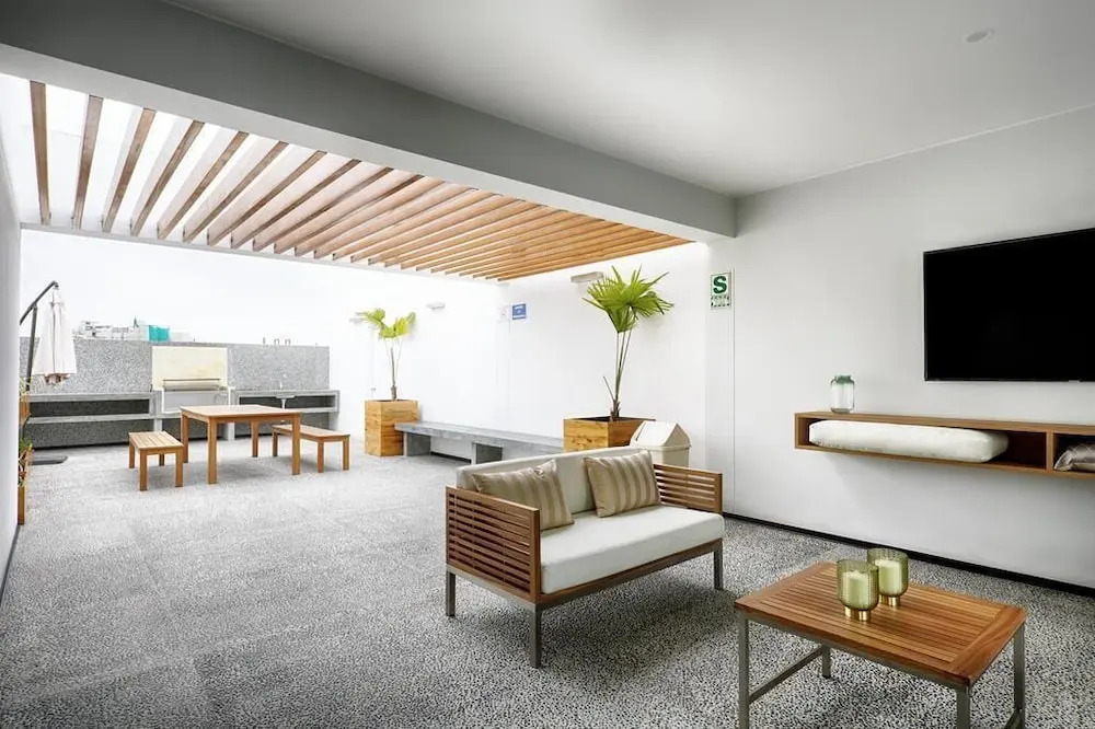 Modern 2BR LOFT in heart of Miraflores