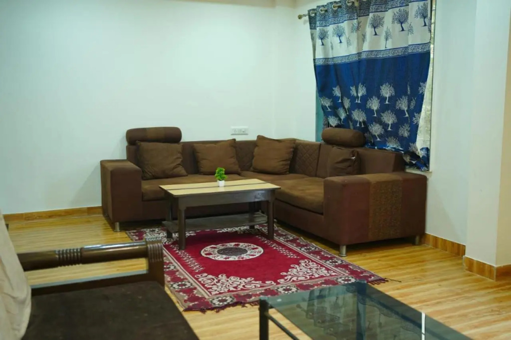 SWARAGAN HOLIDAYS VILLA 4 BHK AC LUXURY Room private pool