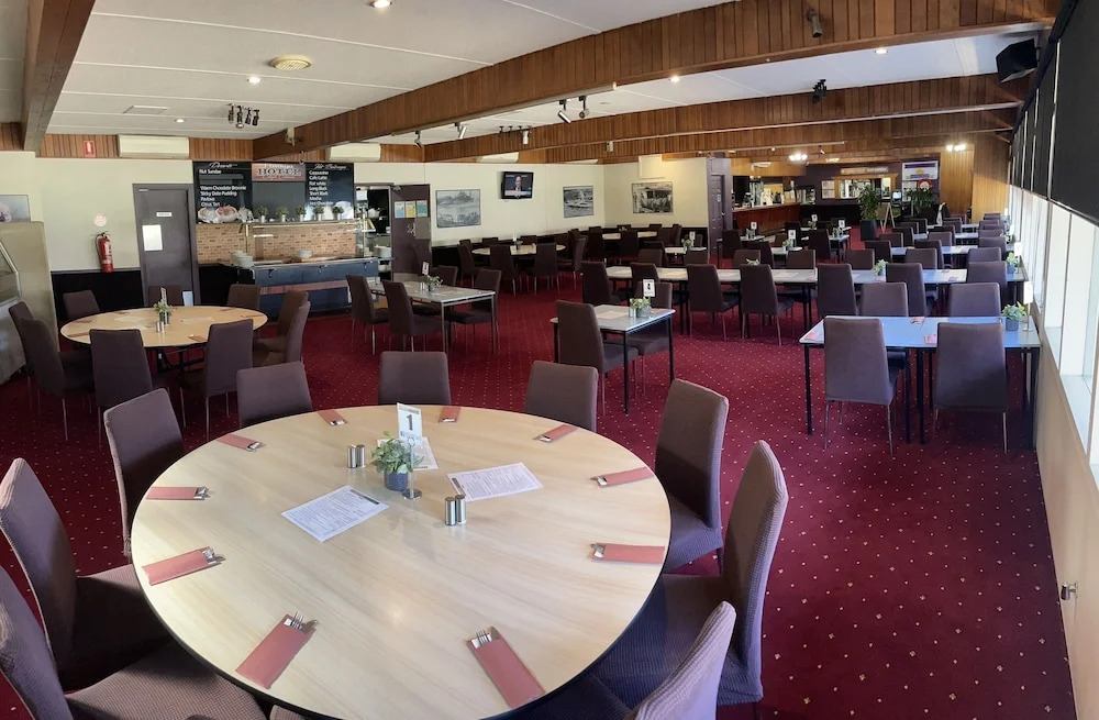 Paringa Hotel Motel