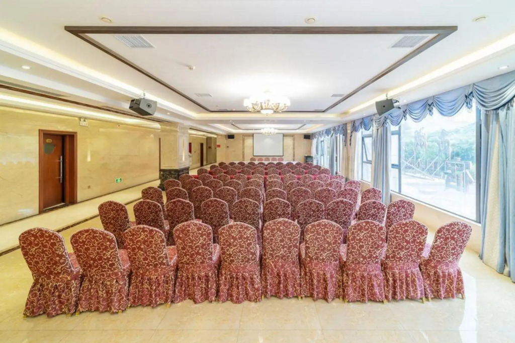 Yucheng Hotel