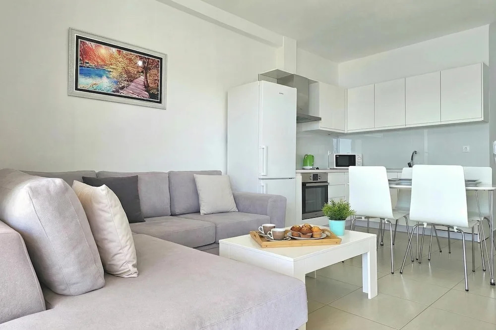 Panorama View Apartment In Saranda - 271