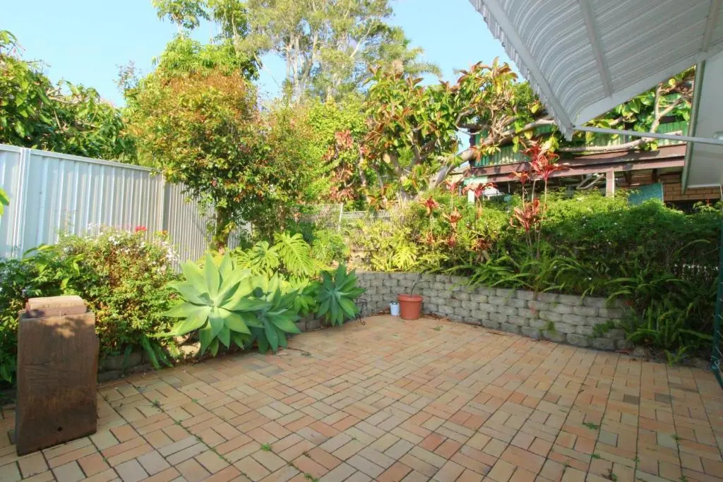 Barefoot, 32 Skyline Crescent, Crescent Head