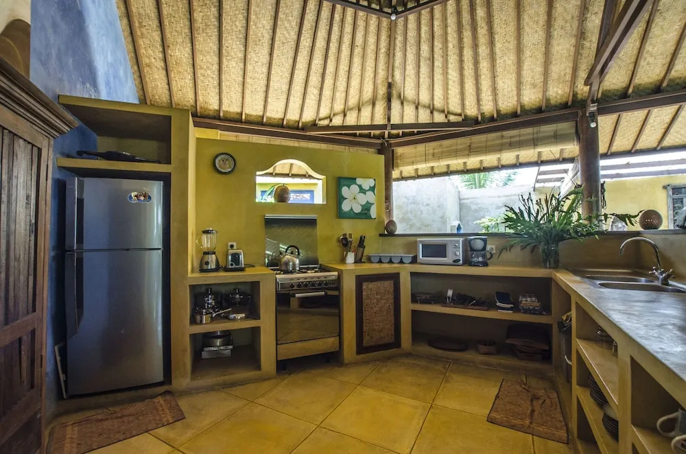 Quiet Cottage Style Villa in Umalas