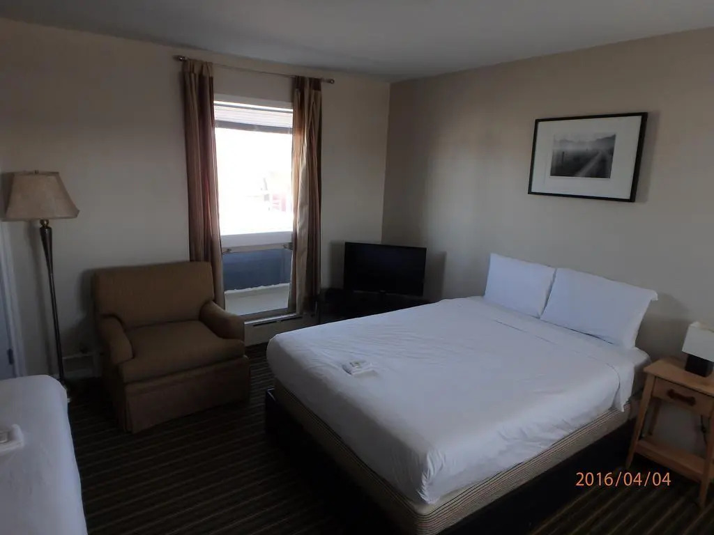 Wheel Inn Motel