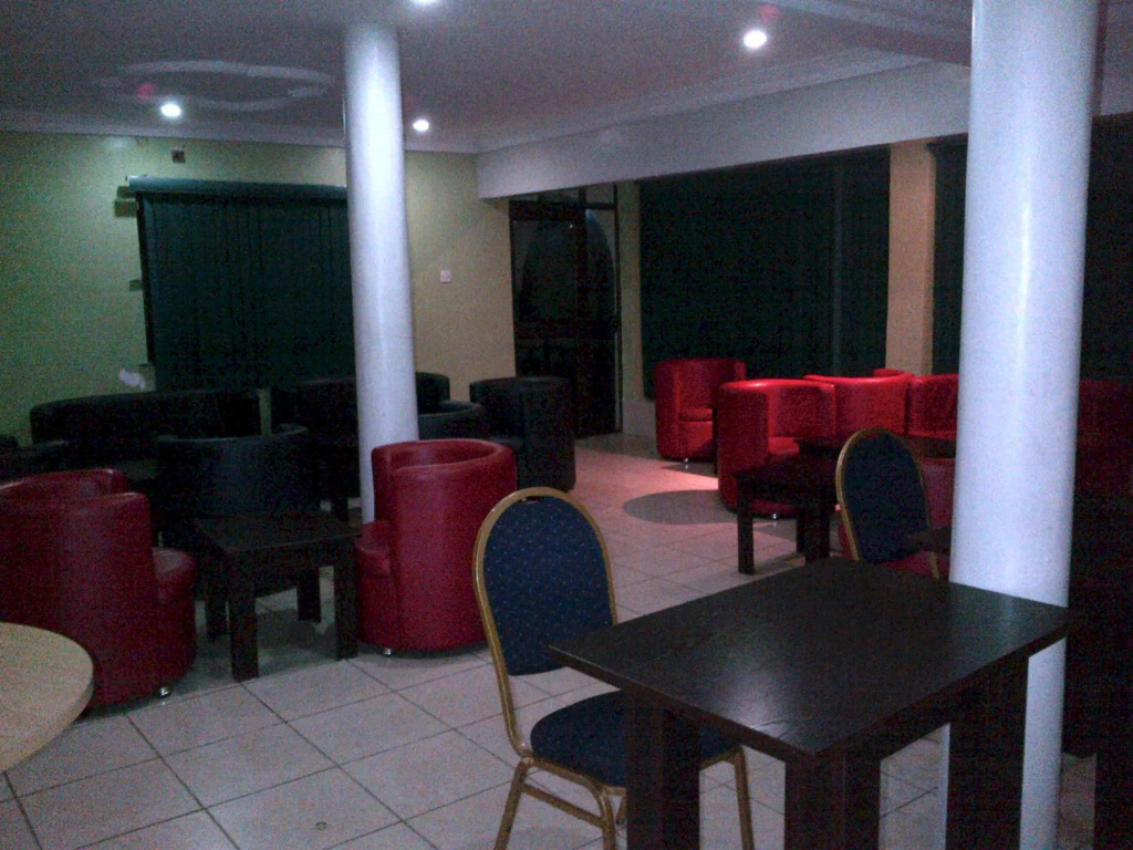 Hotel Exotic
