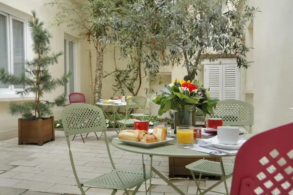 Alfred Hotels Paris Lecourbe- Hôtel Rénové